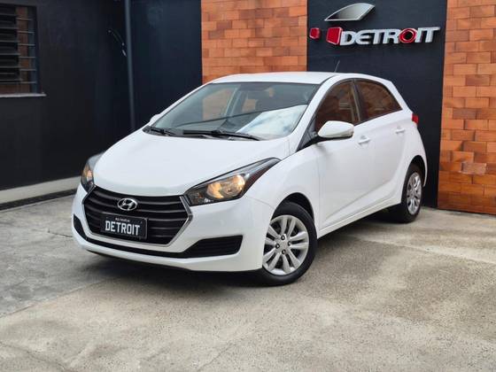 HYUNDAI HB20 1.0 COMFORT 12V FLEX 4P MANUAL